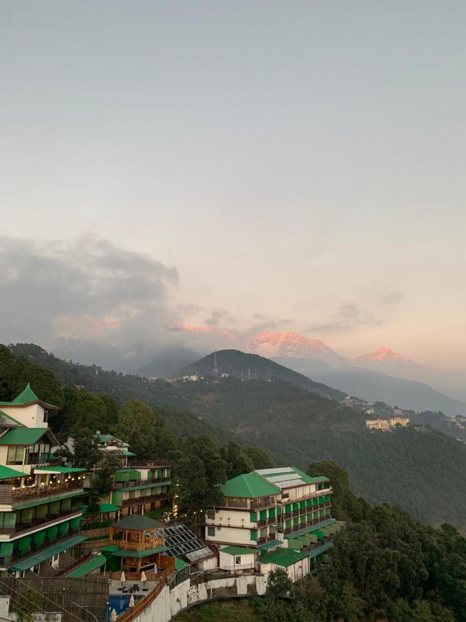 Meemo'S Home Dharamshala Bagian luar foto